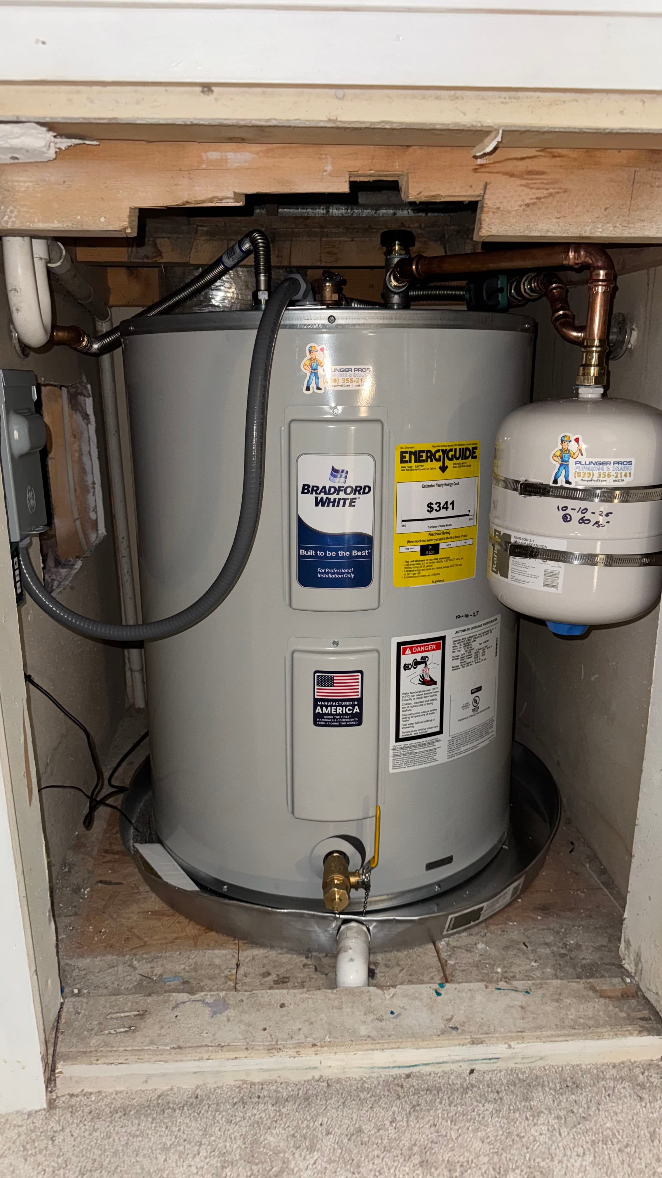 Project Tight-Space Water Heater Installation in San Antonio image